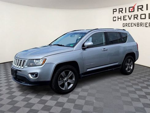 Used 2016 Jeep Compass High Altitude AWD/4WD image 4