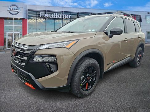 New 2026 Nissan Rogue SV AWD/4WD image 3