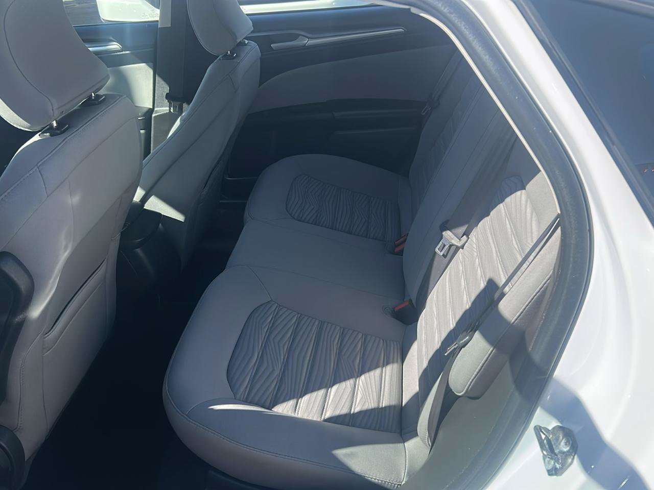 Used 2016 Ford Fusion S FWD image 8