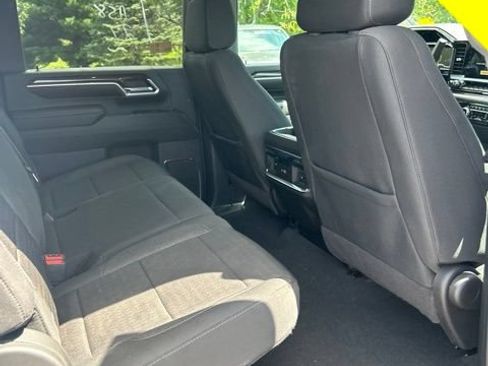 Used 2024 GMC Sierra 3500 SLE w/ SLE Value Package AWD/4WD image 5