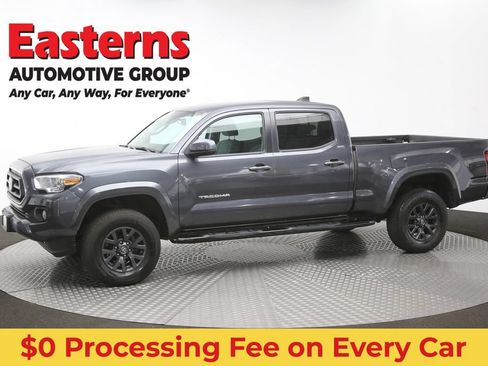 Used 2020 Toyota Tacoma SR5 AWD/4WD image 58