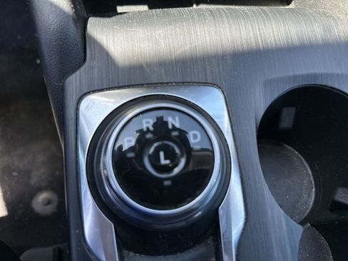 Used 2024 Ford Escape Active image 27