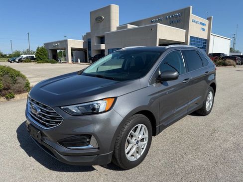 Used 2022 Ford Edge SEL w/ Cold Weather Package image 1