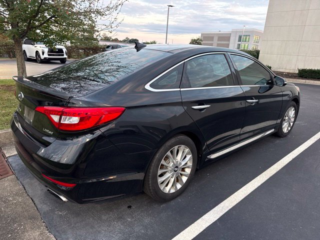 Used 2015 Hyundai Sonata Limited w/ Option Group 05 FWD image 7