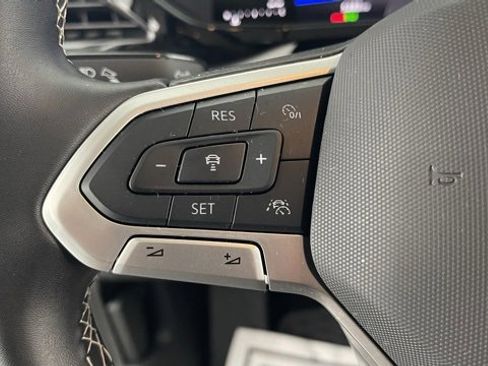 Used 2024 Volkswagen Taos S image 37