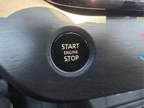 New 2026 Nissan Murano Platinum image 18