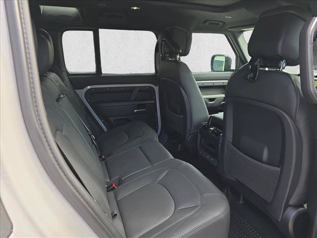 Used 2026 Land Rover Defender 110 S AWD/4WD image 11