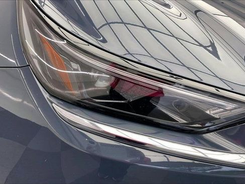 Used 2024 Toyota Grand Highlander Limited image 29