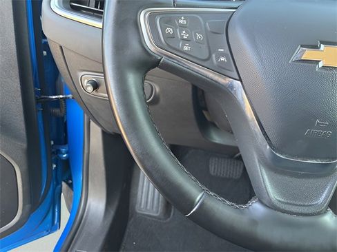 Used 2024 Chevrolet Equinox LT image 23