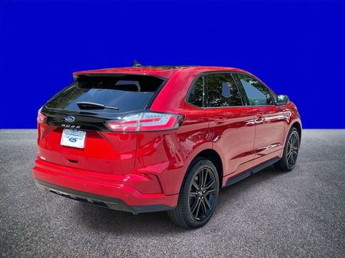 Certified 2024 Ford Edge ST-Line AWD/4WD image 3