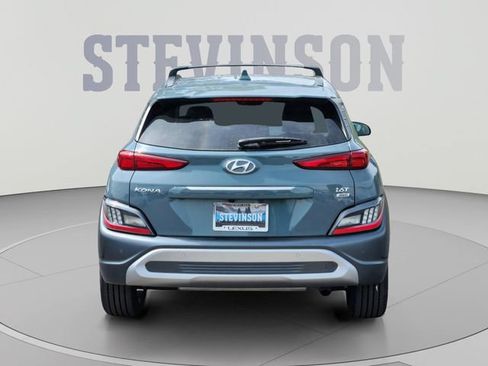 Used 2022 Hyundai Kona Limited AWD/4WD image 6