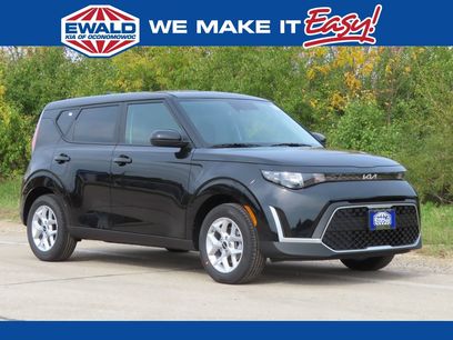 New 2025 Kia Soul LX