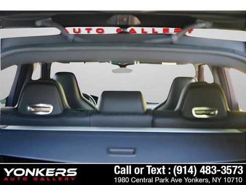 Used 2022 Land Rover Range Rover Sport SVR Carbon Edition image 38