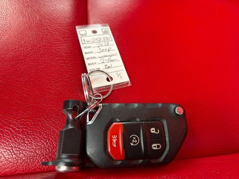 Used 2018 Jeep Wrangler Rubicon image 30