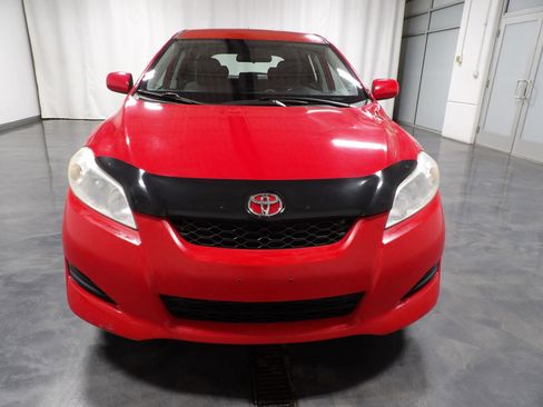 Used 2009 Toyota Matrix XR image 3