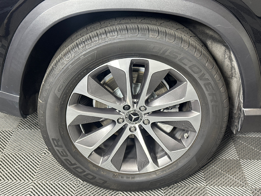 Certified 2023 Mercedes-Benz GLE 350 w/ 3rd Row Seat Package image 19