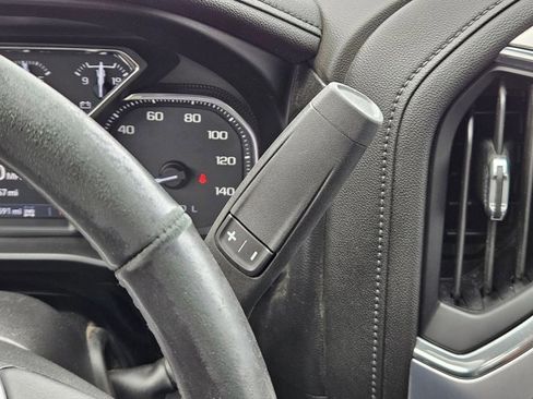 Used 2020 GMC Sierra 1500 SLE w/ SLE Value Package image 24