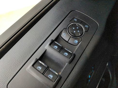 Used 2016 Ford F150 Lariat w/ Equipment Group 502A Luxury AWD/4WD image 27