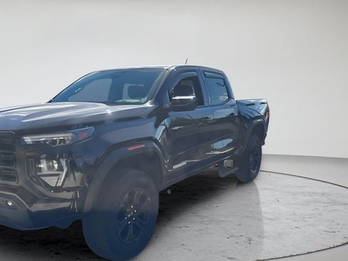 Used 2024 GMC Canyon Elevation w/ Elevation Premium Package AWD/4WD image 9