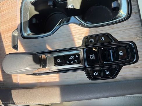 Used 2025 Lexus RX 350 AWD w/ Convenience Package image 9
