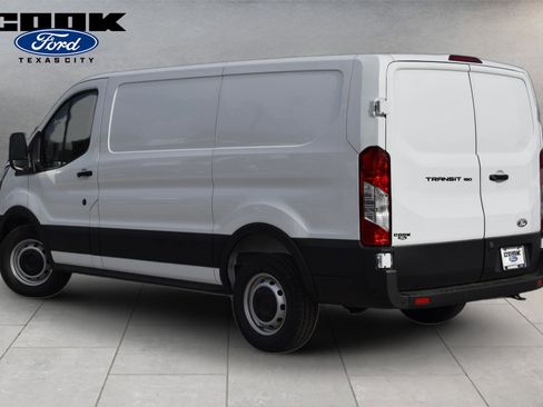 New 2026 Ford Transit 150 Low Roof RWD image 4