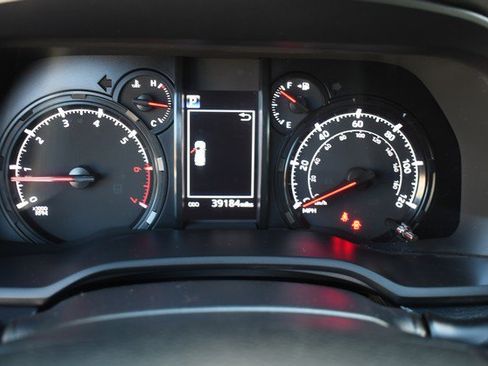 Certified 2024 Toyota 4Runner SR5 image 31