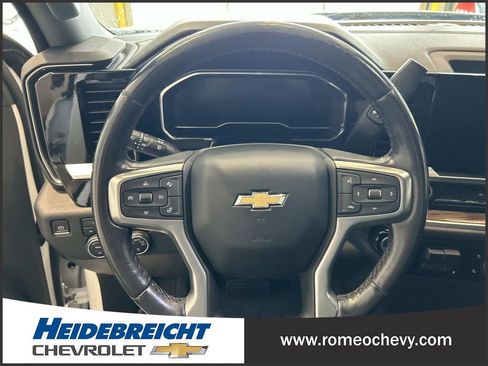 Certified 2022 Chevrolet Silverado 1500 LT w/ All Star Edition Plus image 17