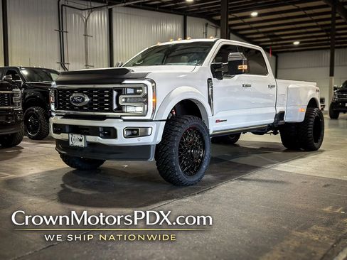 Used 2026 Ford F450 Platinum w/ Platinum Plus Package AWD/4WD image 1