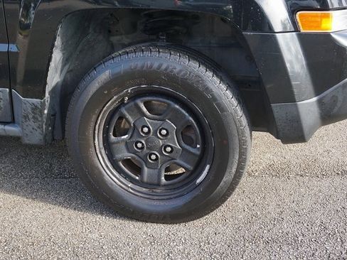 Used 2012 Jeep Patriot Sport w/ PWR Value Group image 11