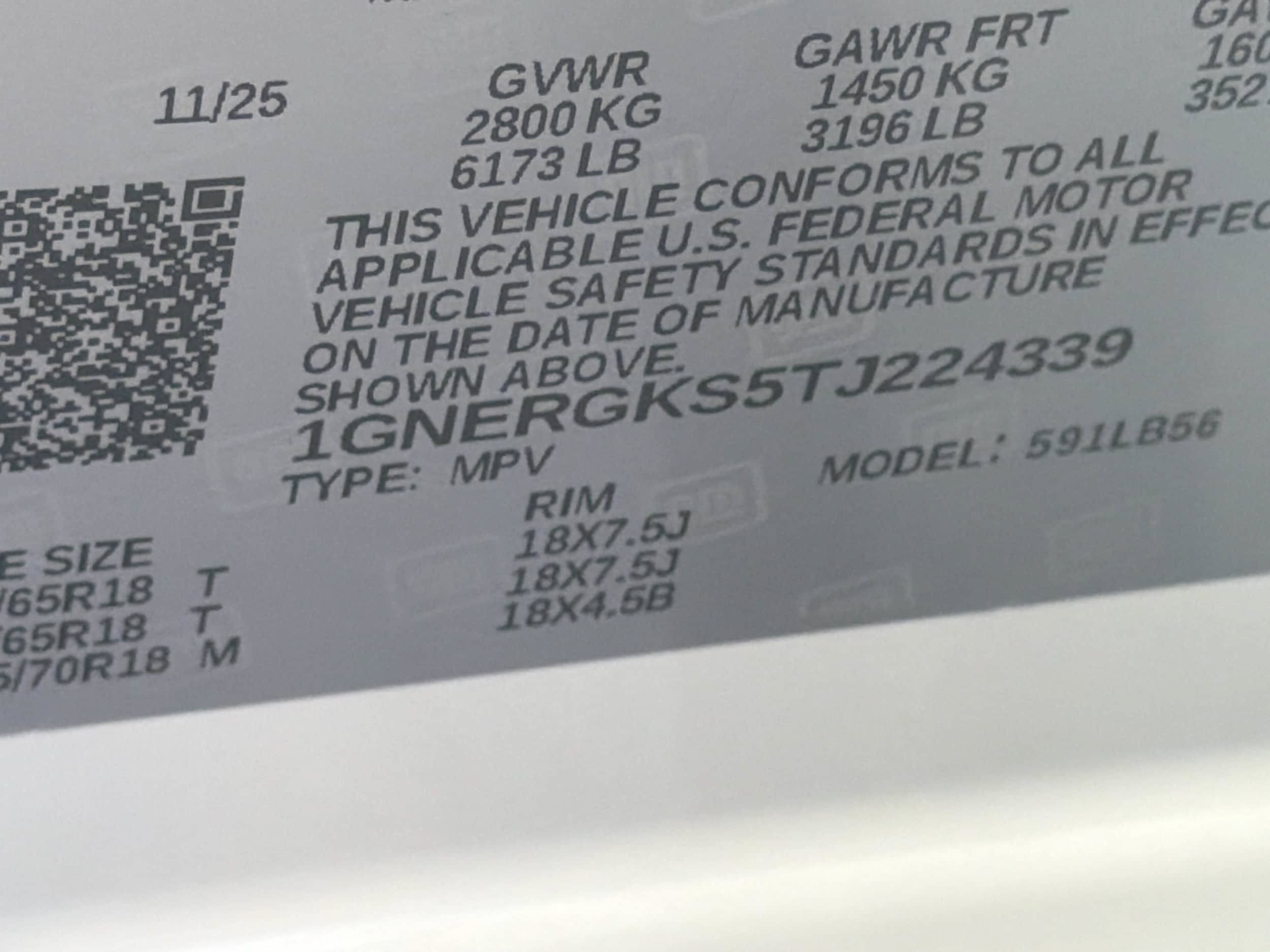 Used 2026 Chevrolet Traverse LT w/ Driver Confidence Package FWD image 33