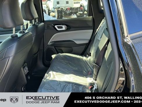 New 2026 Jeep Compass Limited w/ Sun, Sound & Navigation Group image 21