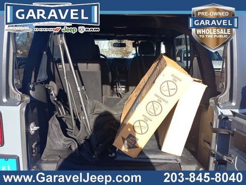 Used 2015 Jeep Wrangler Unlimited Sport w/ Quick Order Package 23S image 18