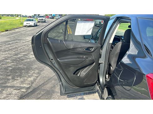 Used 2018 Chevrolet Equinox LT FWD image 31