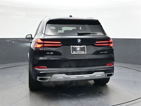 New 2026 BMW X5 xDrive40i w/ Climate Comfort Package image 5