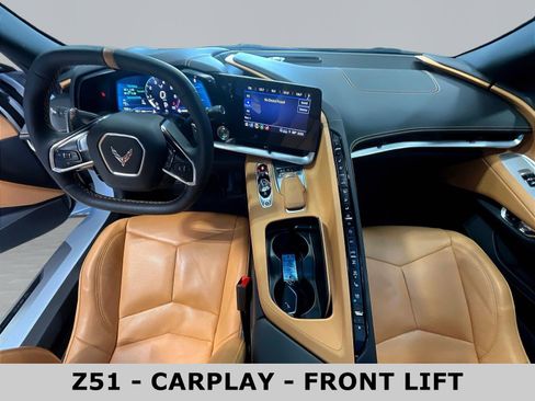 Used 2023 Chevrolet Corvette Stingray Preferred Cpe w/ Z51 Performance Package RWD image 7