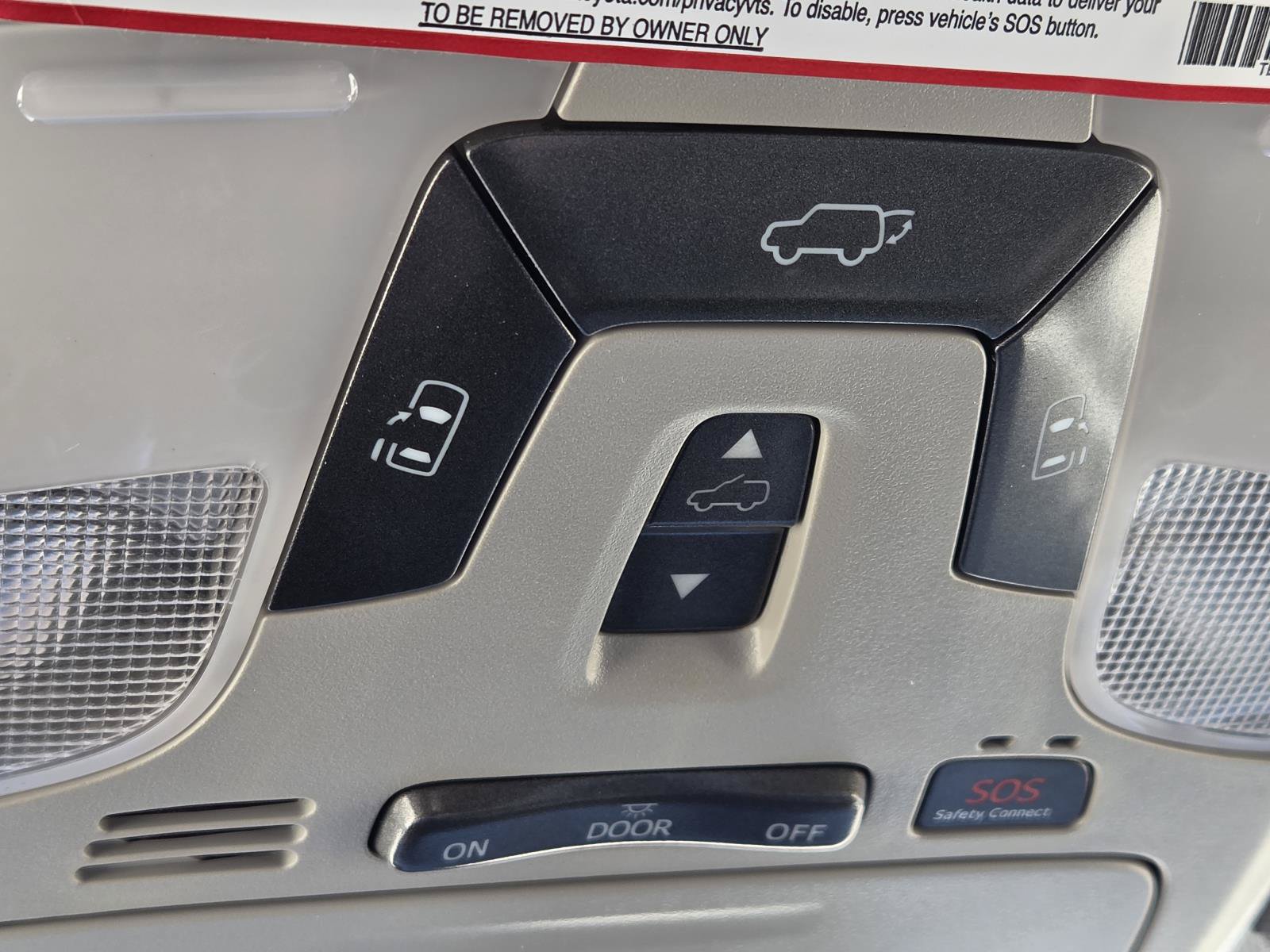 Used 2020 Toyota Sienna XLE FWD image 26