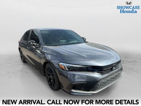 Used 2023 Honda Civic Sport image 6