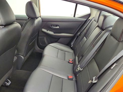 Used 2024 Nissan Sentra SR w/ SR Premium Package image 21