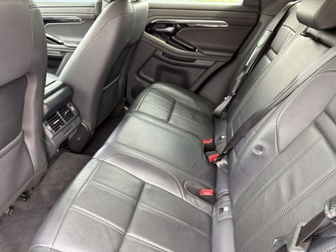 Used 2020 Land Rover Range Rover Evoque S AWD/4WD image 22