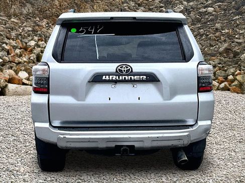 Used 2015 Toyota 4Runner Trail AWD/4WD image 4