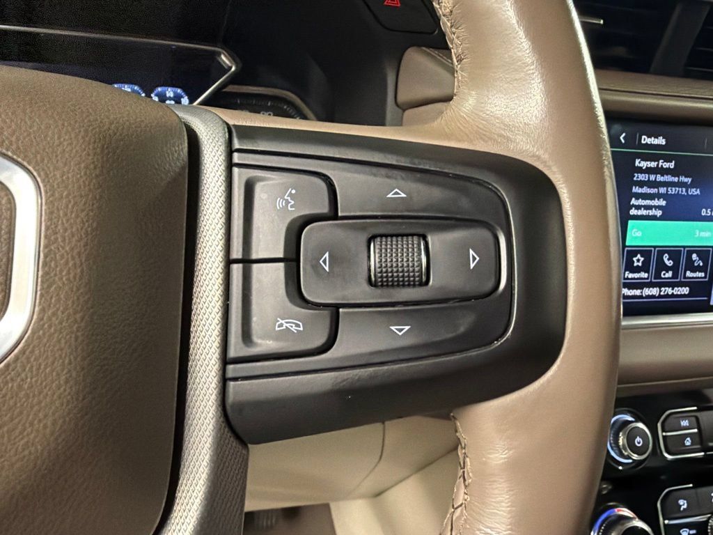 Used 2021 GMC Yukon Denali w/ Denali Premium Package AWD/4WD image 17