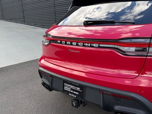 Used 2025 Porsche Macan image 35