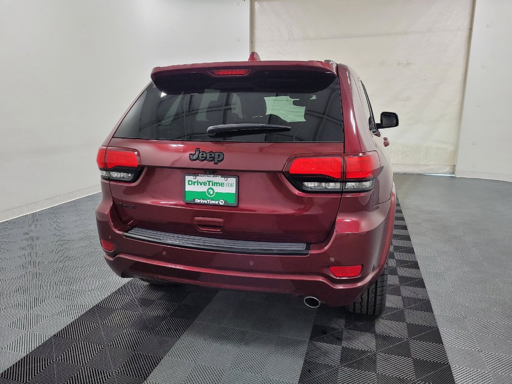 Used 2018 Jeep Grand Cherokee Altitude AWD/4WD image 7