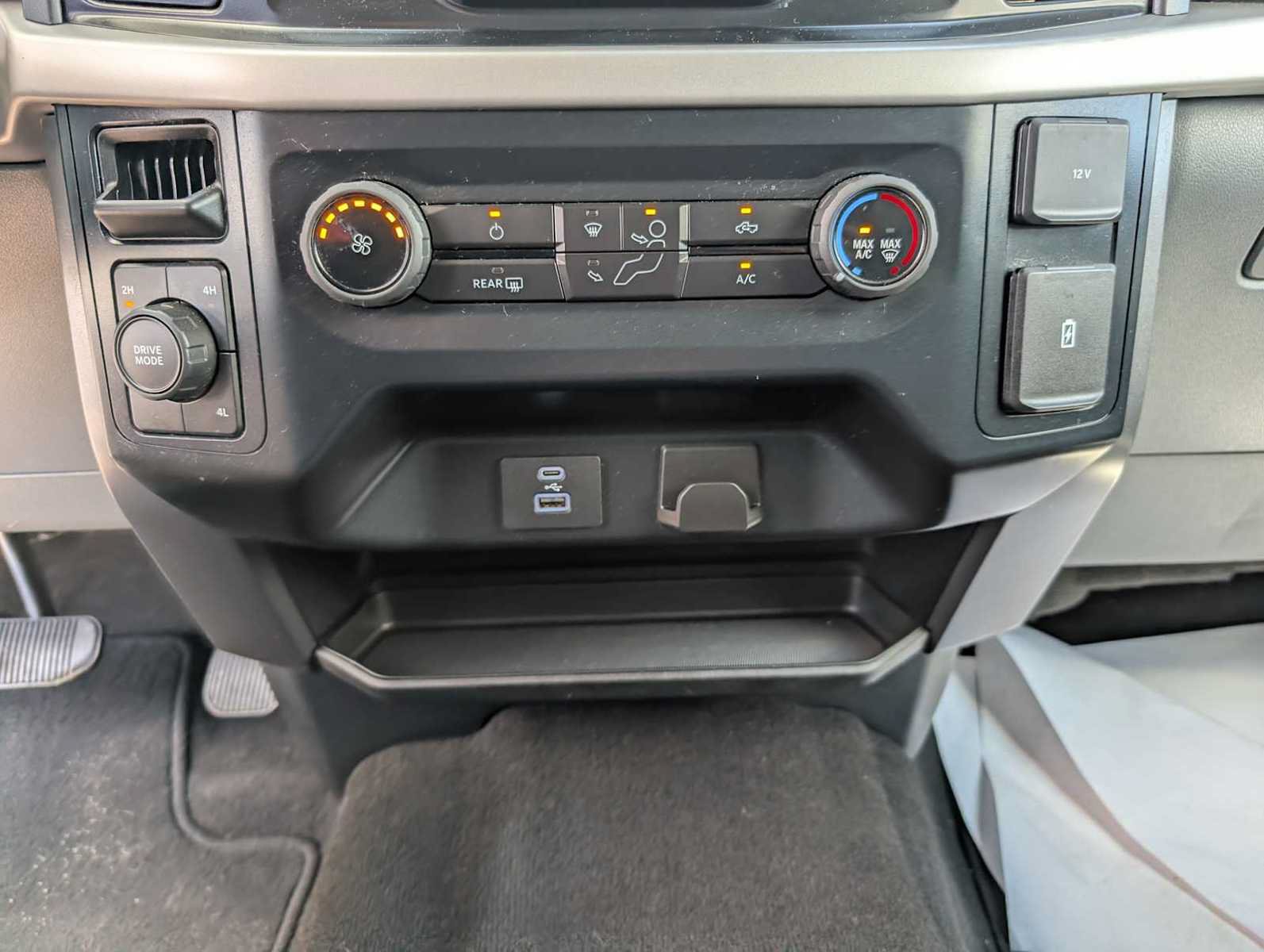 Used 2023 Ford F150 XLT AWD/4WD image 27