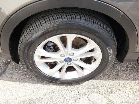 Used 2019 Ford Escape SE image 20