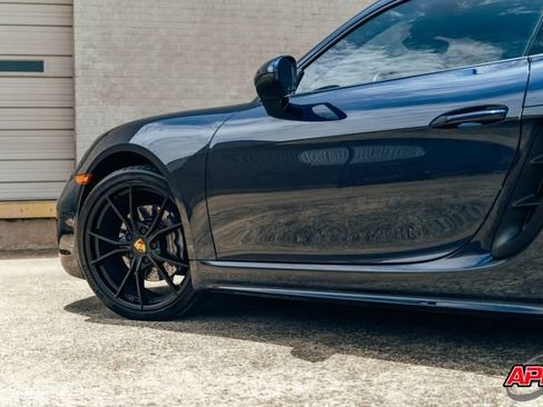 Used 2018 Porsche 718 Cayman RWD image 28