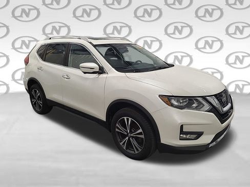 Used 2019 Nissan Rogue SV AWD/4WD image 15