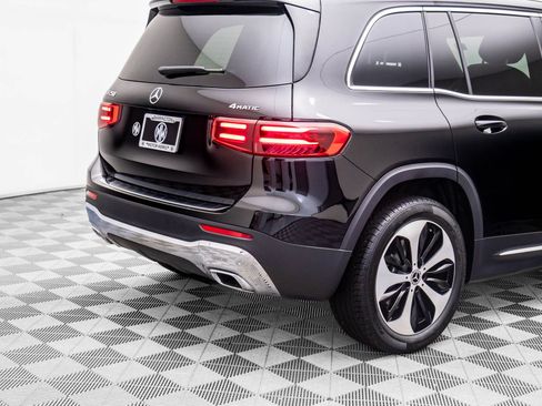 New 2026 Mercedes-Benz GLB 250 4MATIC image 32