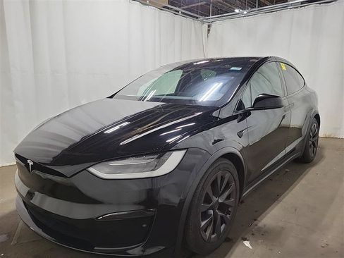 Used 2022 Tesla Model X AWD/4WD image 3