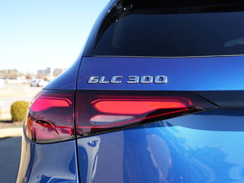 New 2026 Mercedes-Benz GLC 300 4MATIC image 13